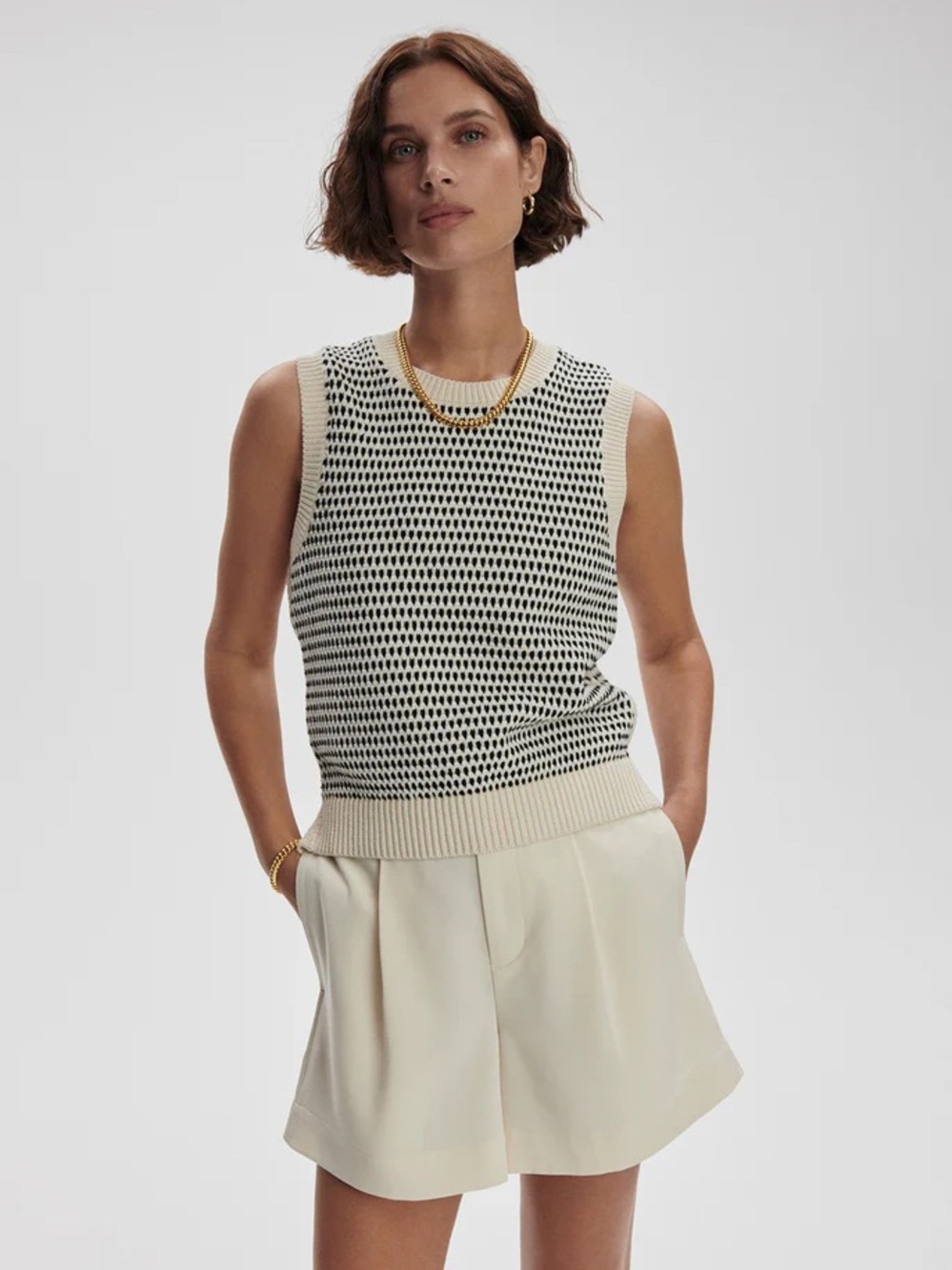 Varley Cream & Black Knowles Textured Knit Cotton Sweater Vest Top - Medium